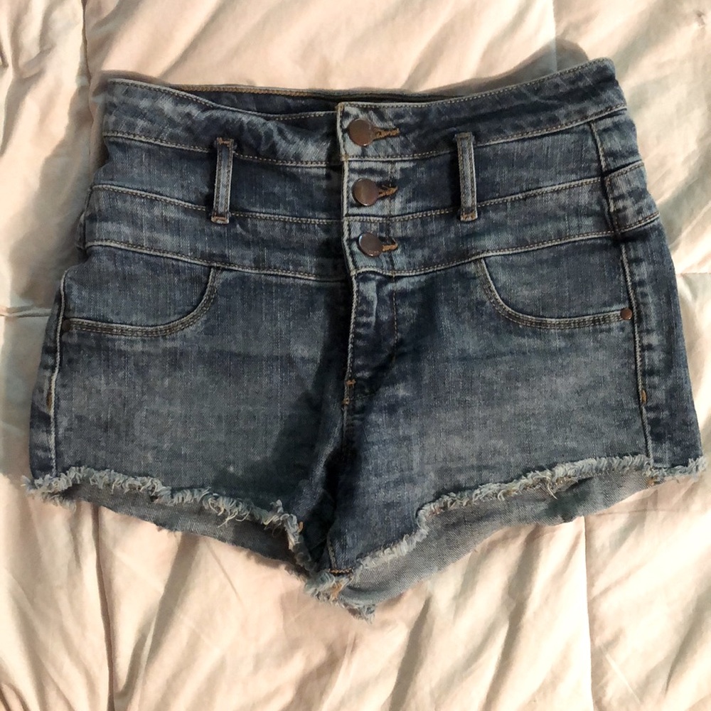 Refuge high waisted jean shorts size 2